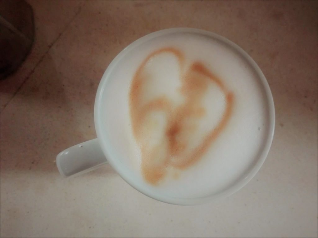 Filiżanka kawy z sercem